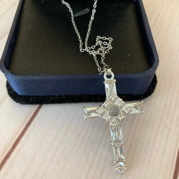 Cross Necklace SS With CZ Stones - Picture 1 of 5
